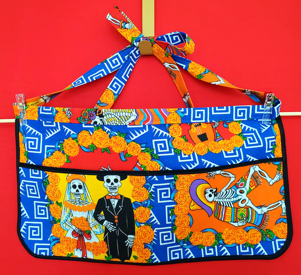 TRABAJITOS APRON